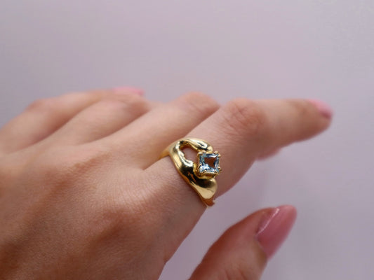 Poise Ring