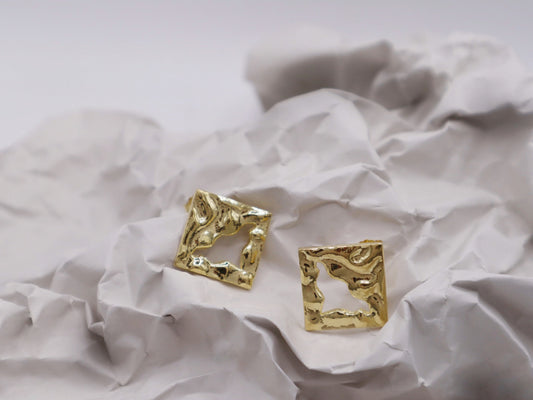 Fluid Thoughts Earrings