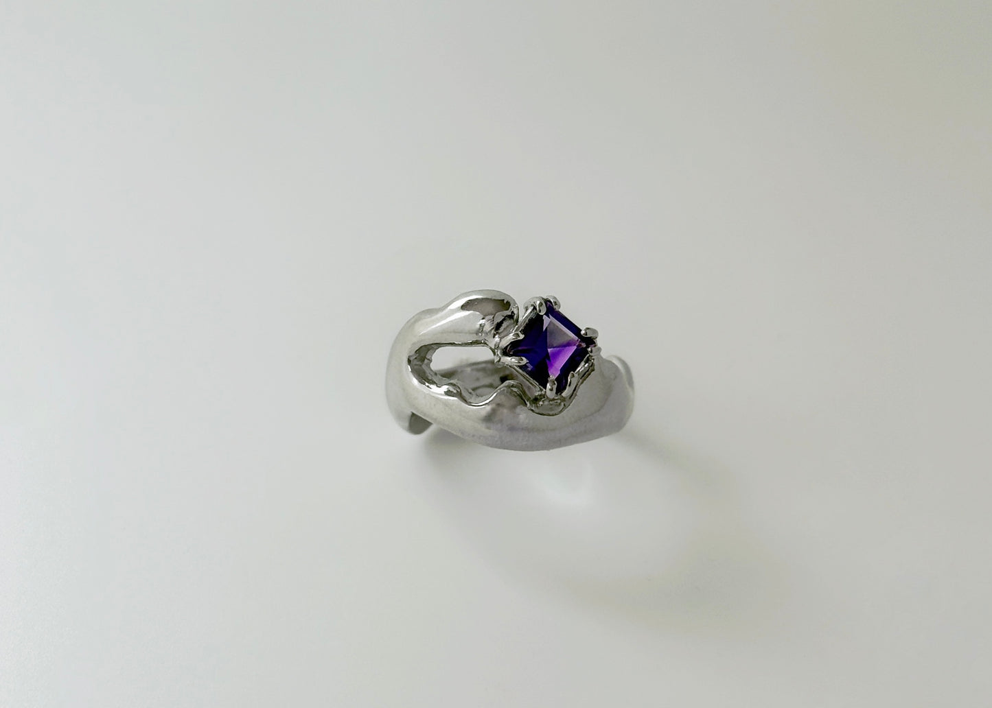 Poise Ring silver